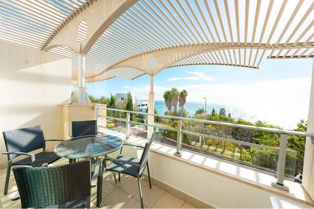 Oceanside Terrace Apartment By Holiday Rental Madeira Funchal  Exterior foto